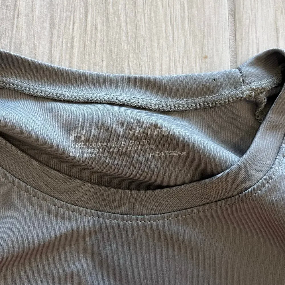 Under Armour Boy's XL 